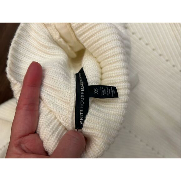 WHBM NWT Cream “Ecru” Knit Silver Button Ribbed Sweater, Sz XS, MP $120 - Picture 5 of 8